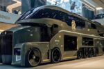 2026 Rolls Royce Motorhome: lujo premium con iluminación verde y dos dormitorios exclusivos